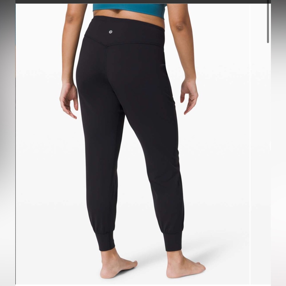 Lululemon Align Jogger “28